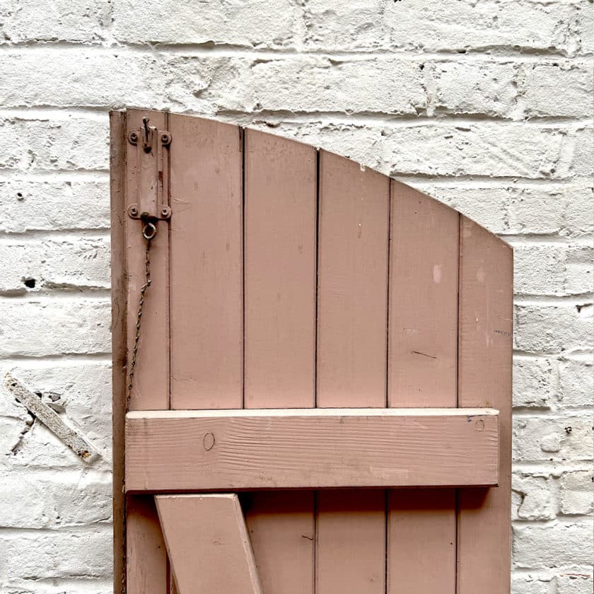 IMG_0987 | Matériaux Authentiques Paire de volets rose 94x188,5 cm