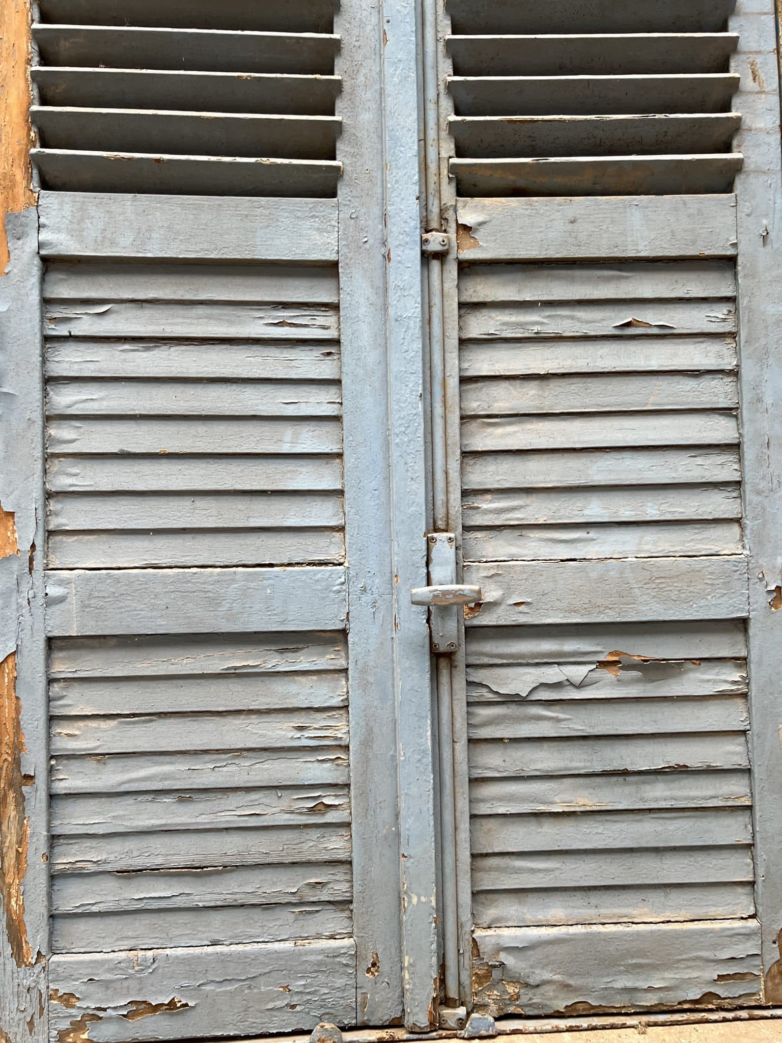 IMG_1047 | Matériaux Authentiques Paire volets bleus avec bâti 105x163 cm