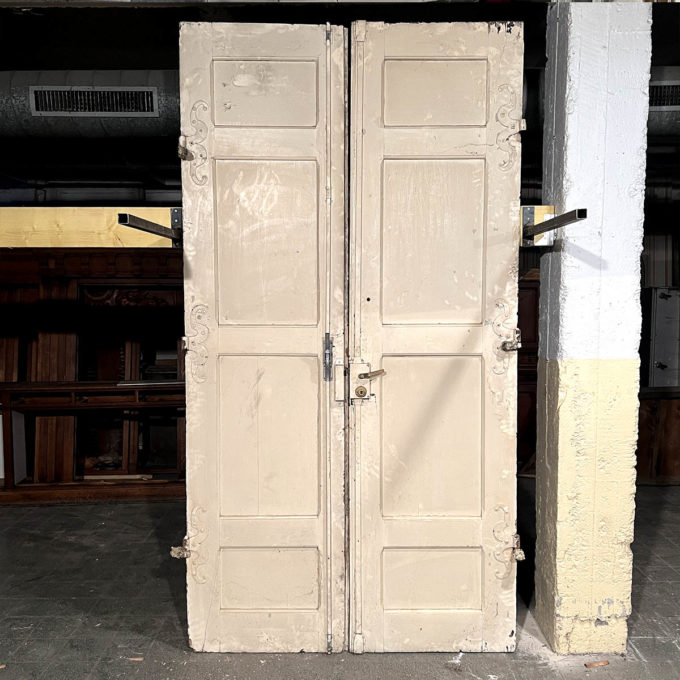 Double entrance door 276x144 cm