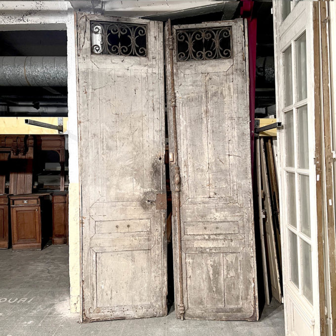 Antique double entrance door 296x162