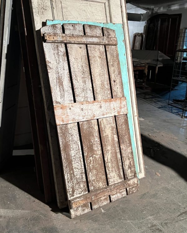 Antique barn door 84x179 cm