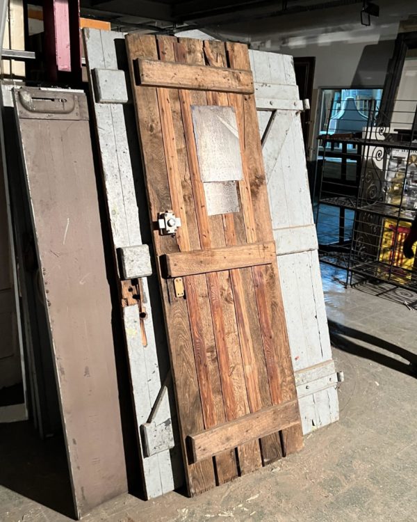 Antique barn door 63x202 cm