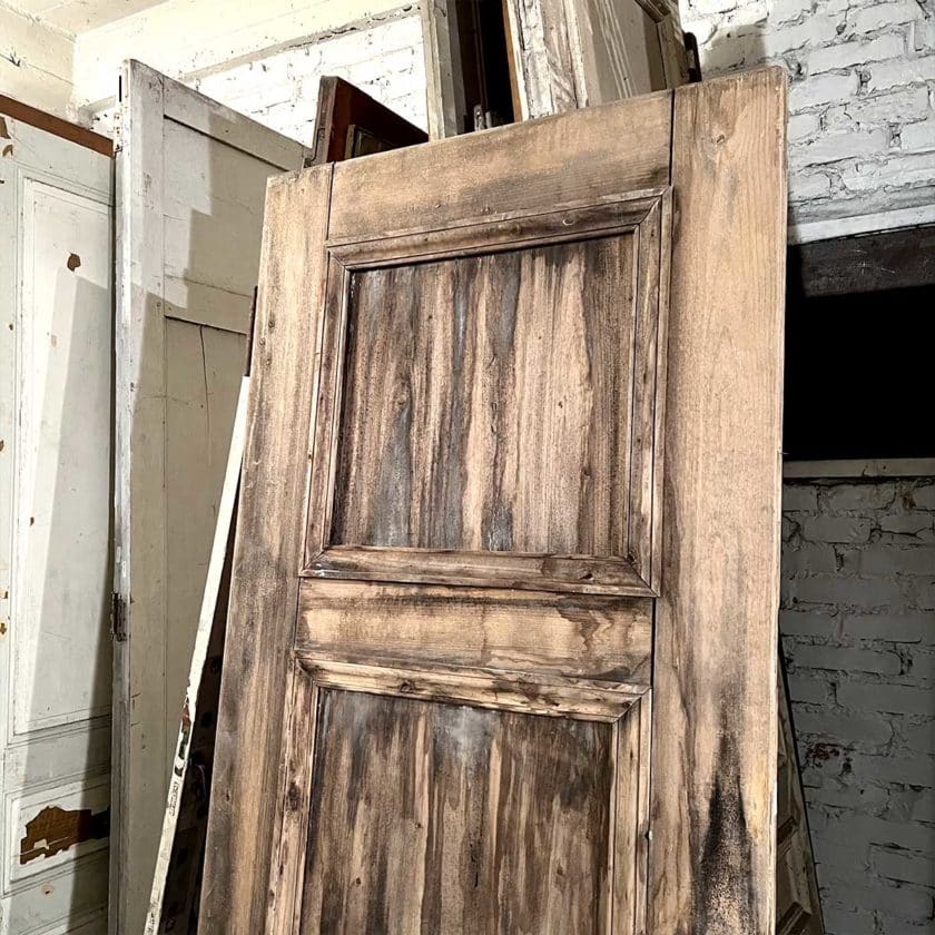 Antique stripped door 89x218 zoom