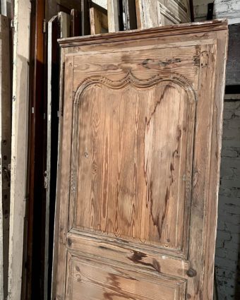Porte de placard de style Louis XV 875x1895 zoom