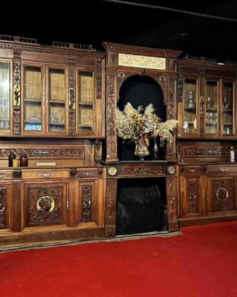 Bookcase woodwork with side gilding