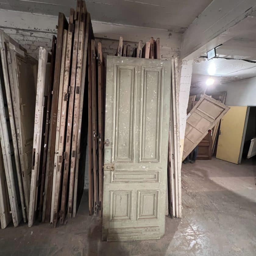 Antique door 87x246 cm