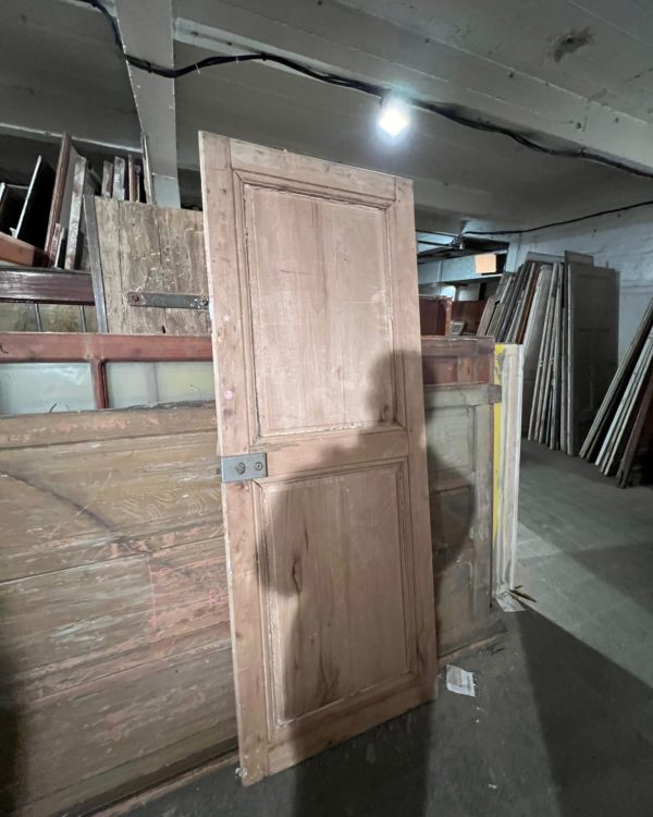 Antique stripped door 81x212 cm