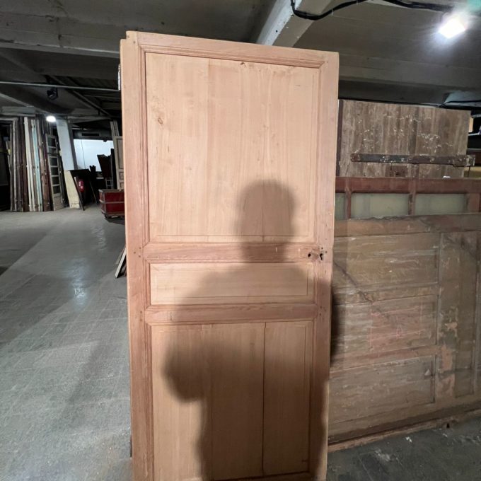Stripped cupboard door 90x202 cm
