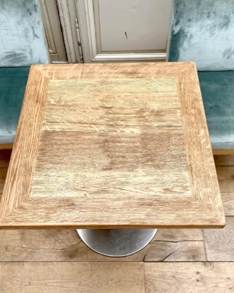 Oak table
