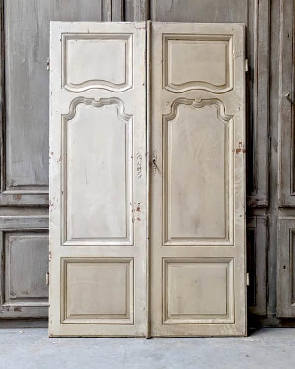 5d473875-182c-4f49-bf36-e6480325514c | Matériaux Authentiques Double porte de placard 119x190 cm