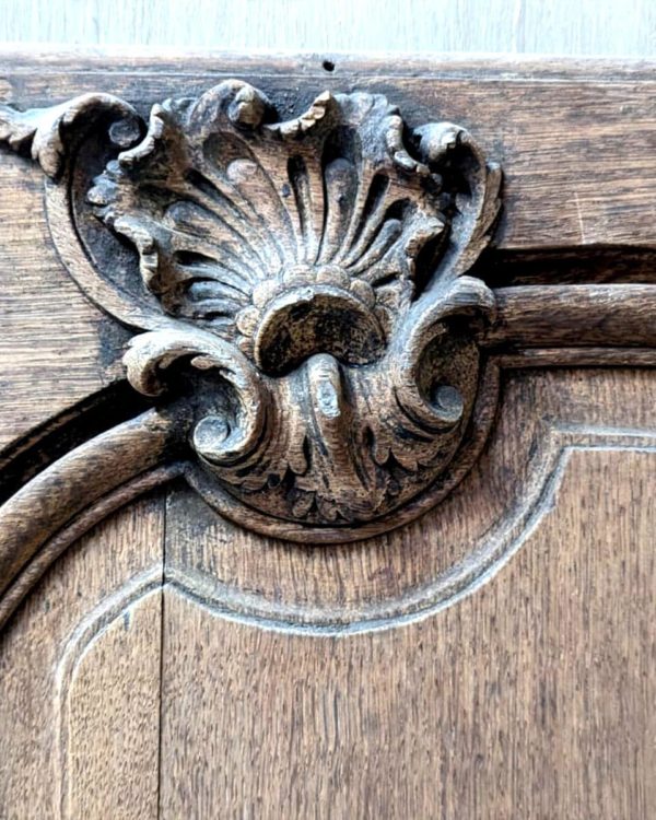 Double oak cupboard door Louis XV style 140x197 zoom