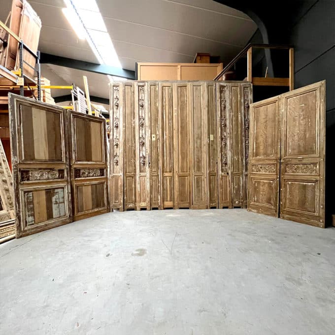 Delicate Louis XVI oak panelling set