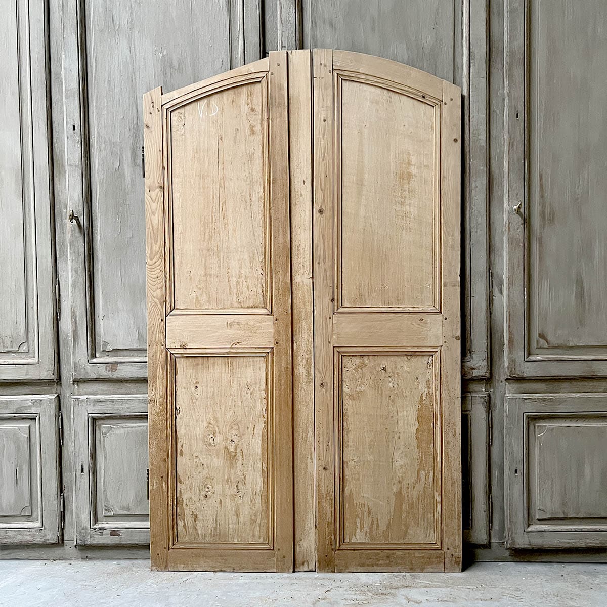 Double cupboard door 127x209 cm