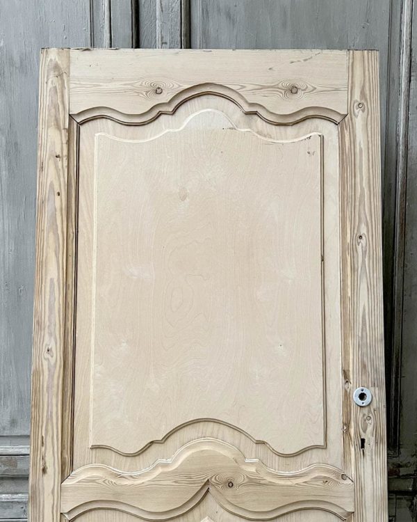 Stripped Louis XV cupboard door 90x207 cm