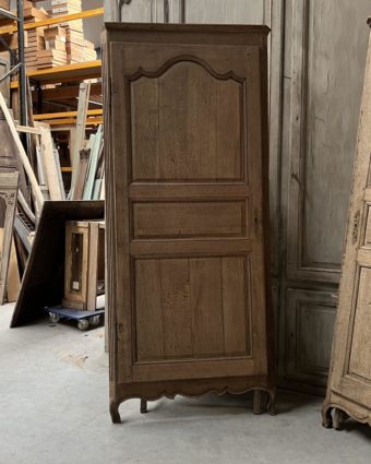 Paire de porte de placard avec bâti