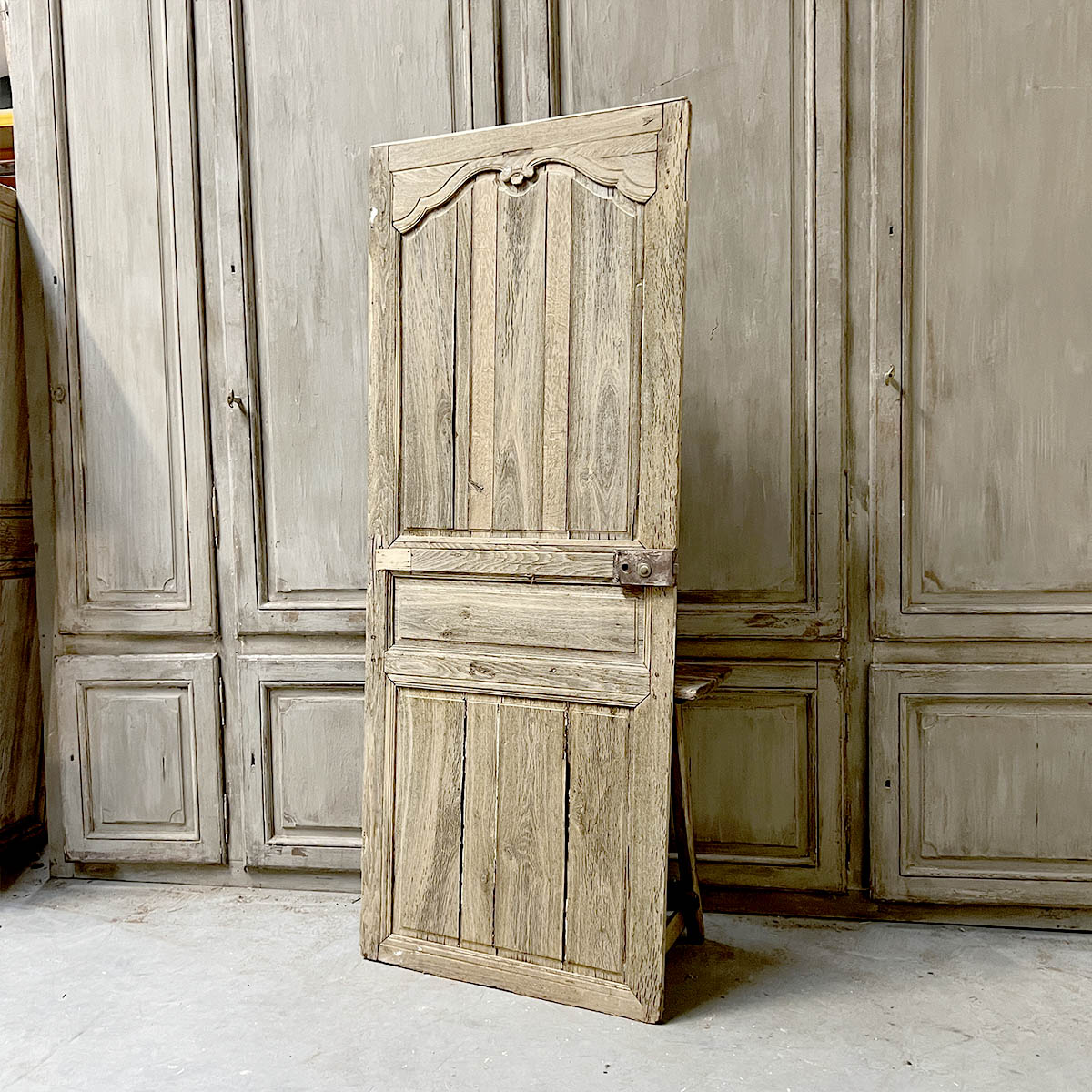 Porte ancienne de style Louis XV en chêne 82x204 cm
