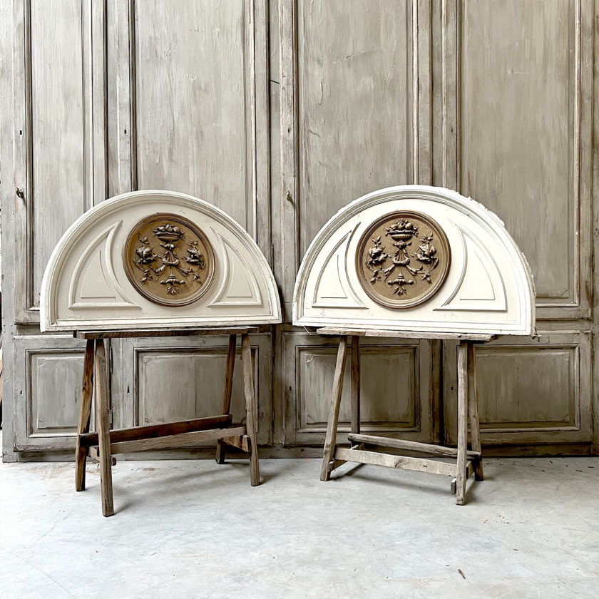 Pair of Louis XV style transoms 121x71 cm