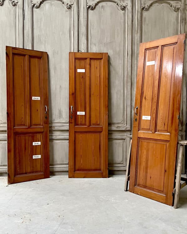 Set of antique doors 65x206.5 cm