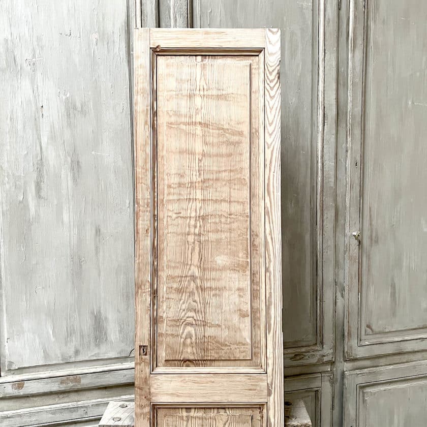 IMG_3991 | Matériaux Authentiques Porte de placard ancienne 59x236 cm