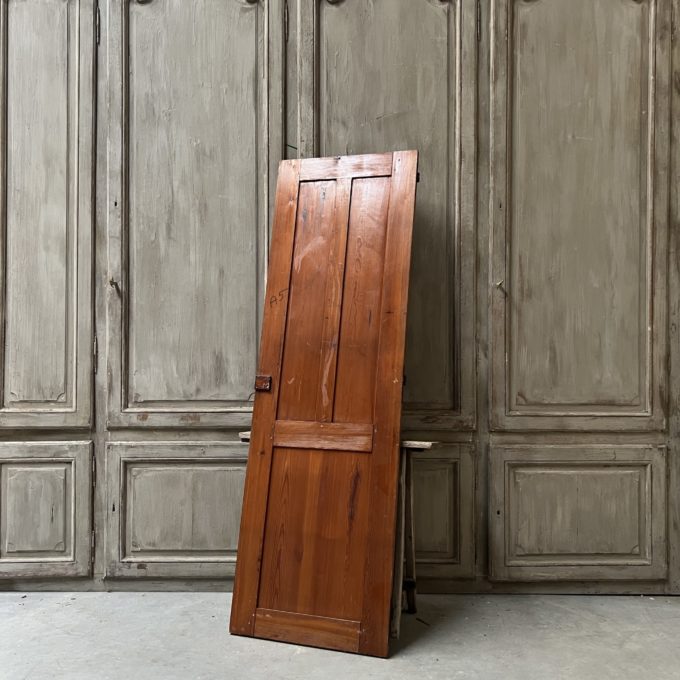 Cupboard door 65x206 cm