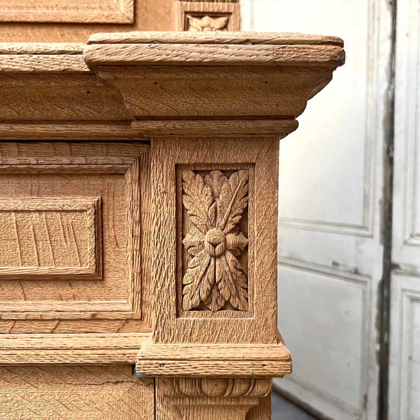 renaissance-style furniture zoom