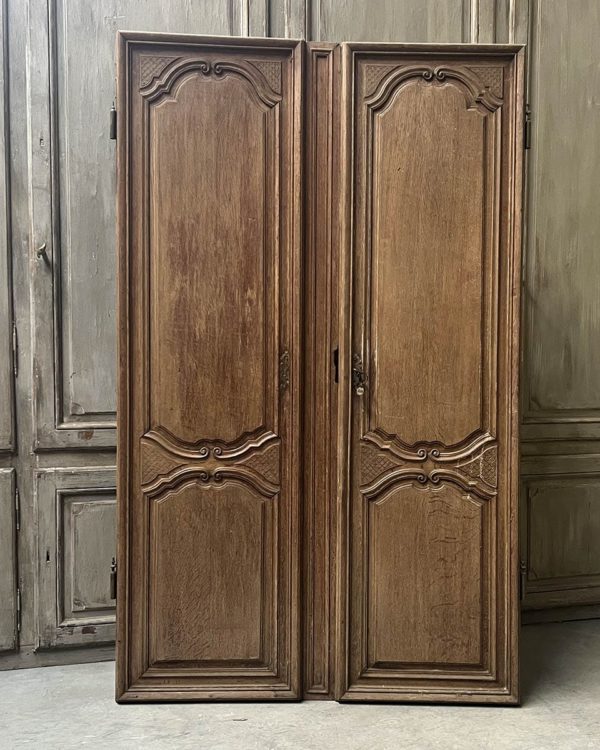 Double cupboard door 130x209 cm