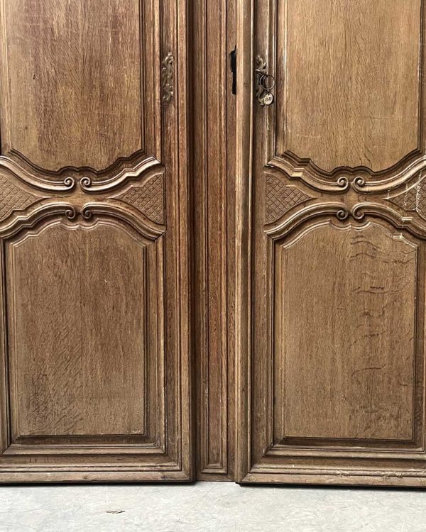 Double cupboard door 130x209 cm down