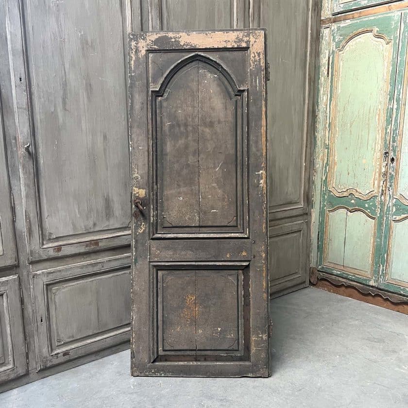 Antique Gothic door 89x220 cm