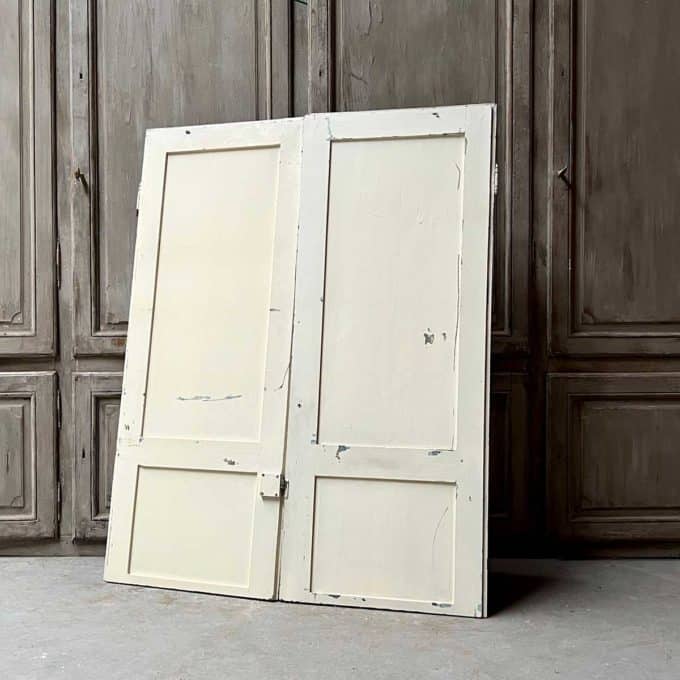 Double cupboard door 163x130cm back