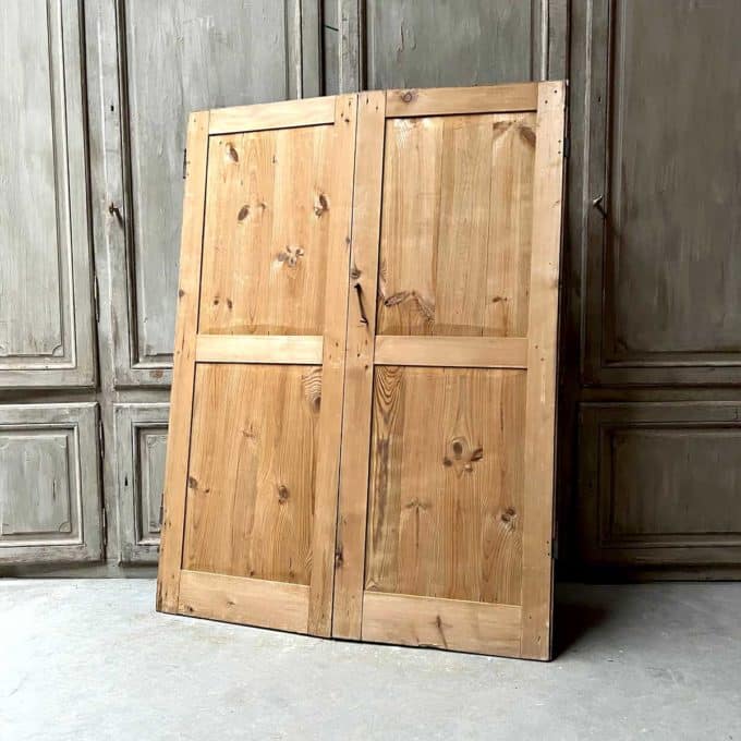 Stripped double cupboard door 1345x182cm