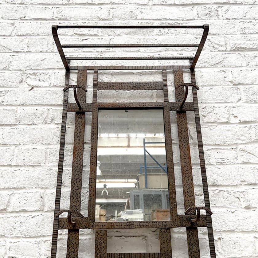 IMG_5441 | Matériaux Authentiques Porte manteau Art déco en fer marteléPorte manteau Art déco en fer martelé