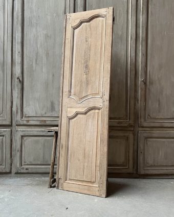 Porte ancienne décapée style Louis XV 66x226,5cm