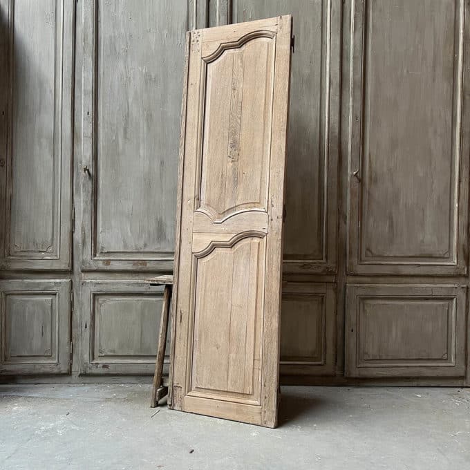 Porte ancienne décapée style Louis XV 66x226,5cm