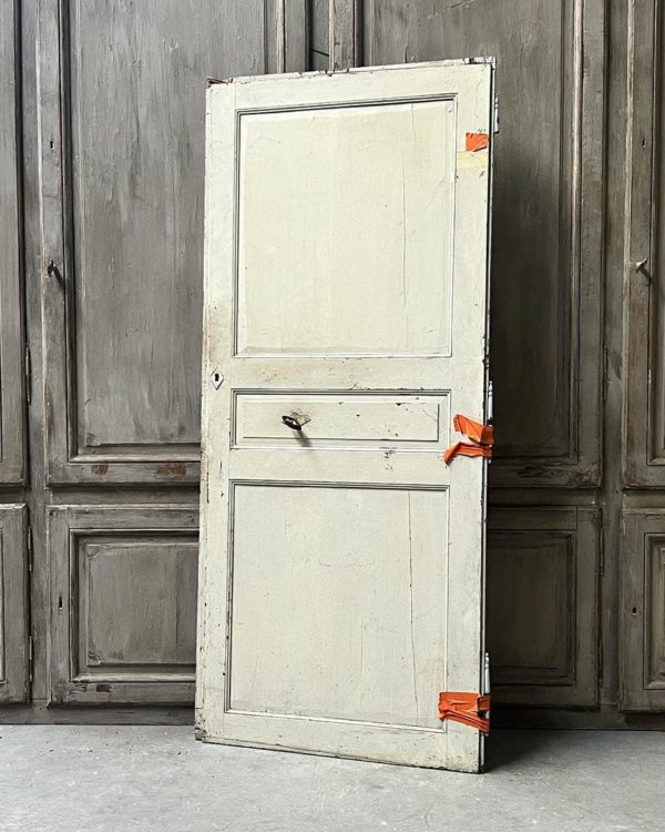 Antique door 88x202 cm back