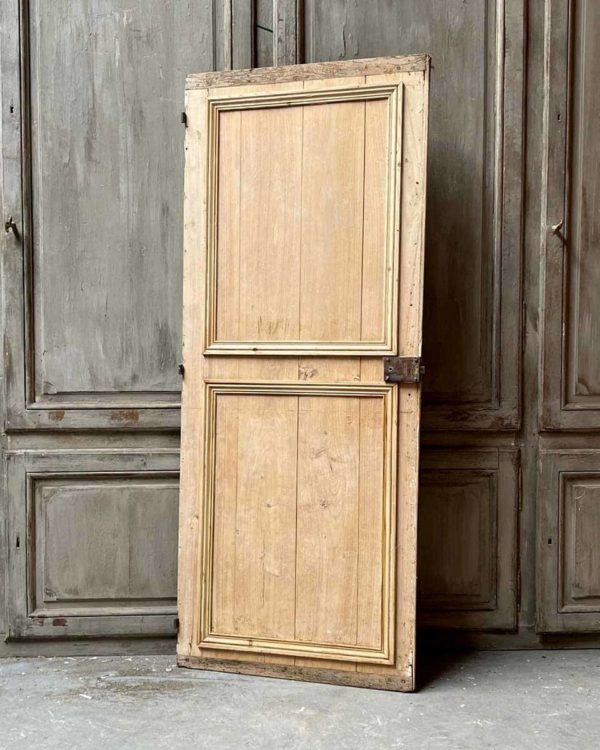 Antique stripped door 795x1945cm back