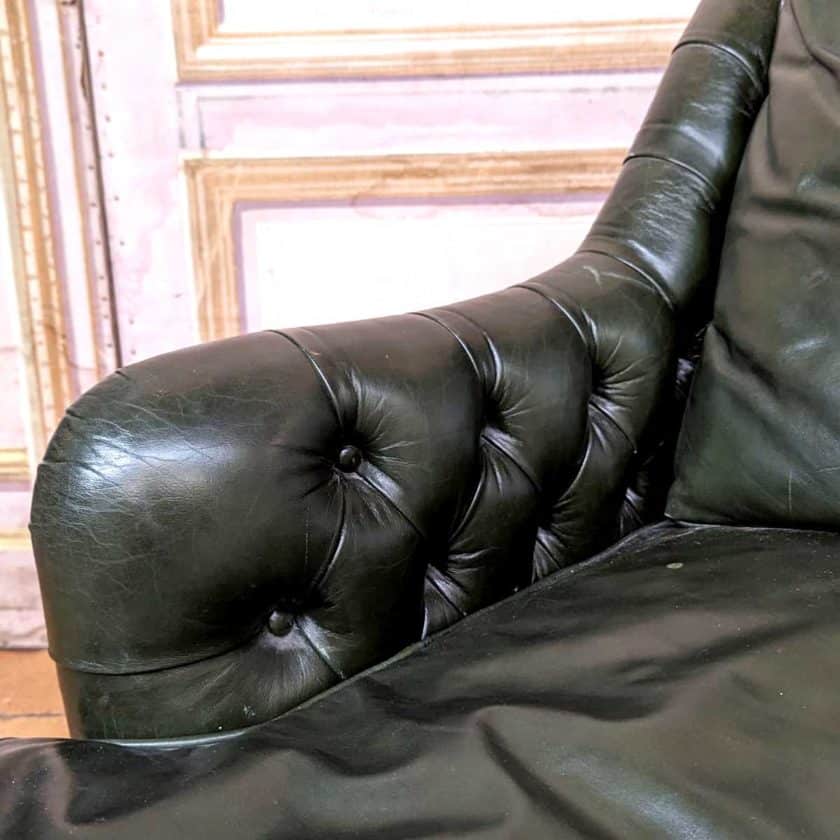 Canapé lit en cuir vert zoom