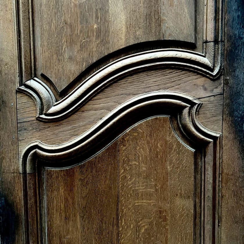 IMG_0190 | Matériaux Authentiques Double porte louis xv en chêne, une face bois brûlé 247x152 cm