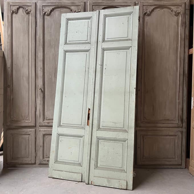 Antique double door 137x282.5cm