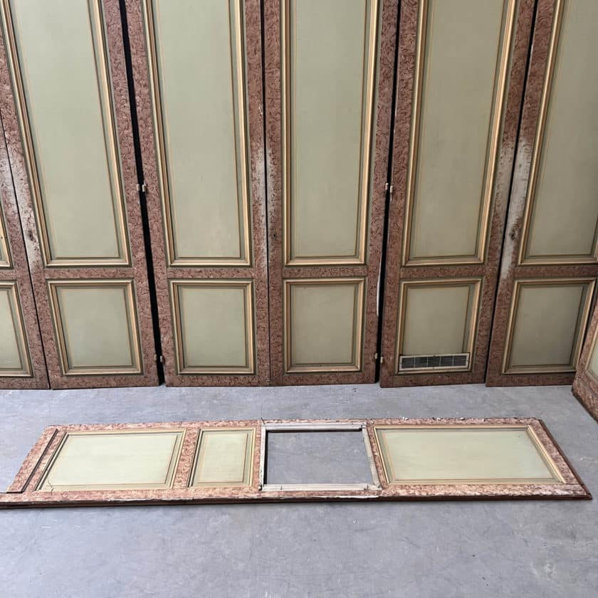 Panel set with marble stain