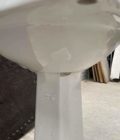 Lavabo ancien sur pied