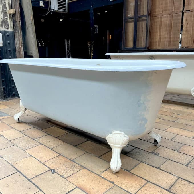Old free-standing bathtub