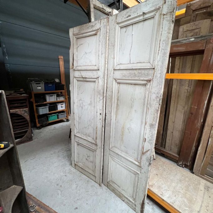 Antique double door 145x248.5cm back