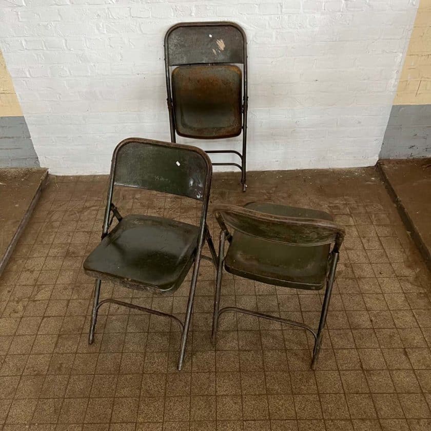 Vintage metal chair top