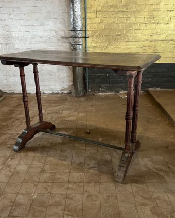 Table ancienne