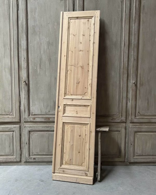 Porte de placard décapé style haussmannien 62,5x259cm