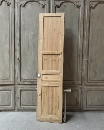 Porte de placard décapé style haussmannien 62,5x255,5cm