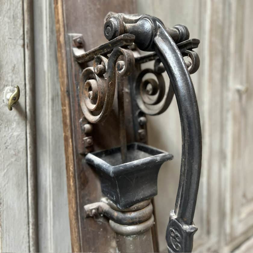 IMG_7443 | Matériaux Authentiques Pompe à eau murale