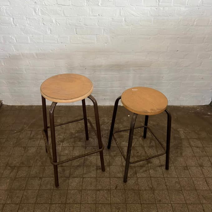 Set of top stools