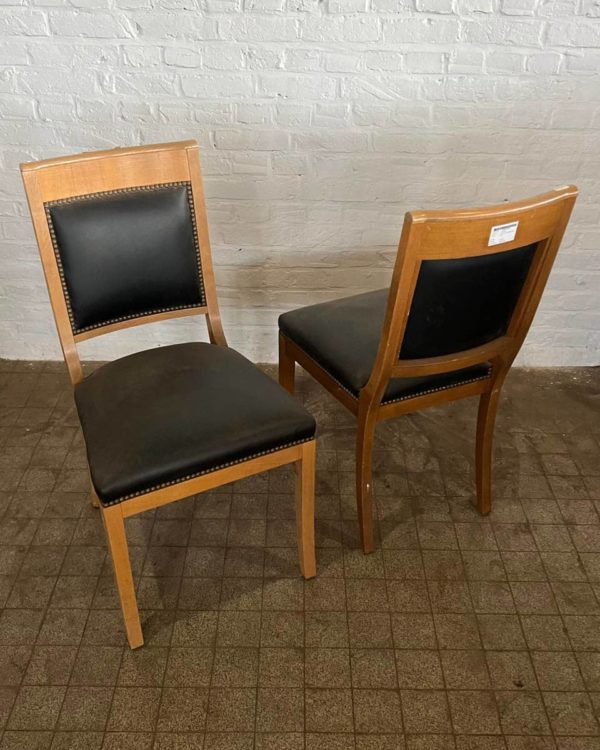 Paire ancienne chaise top