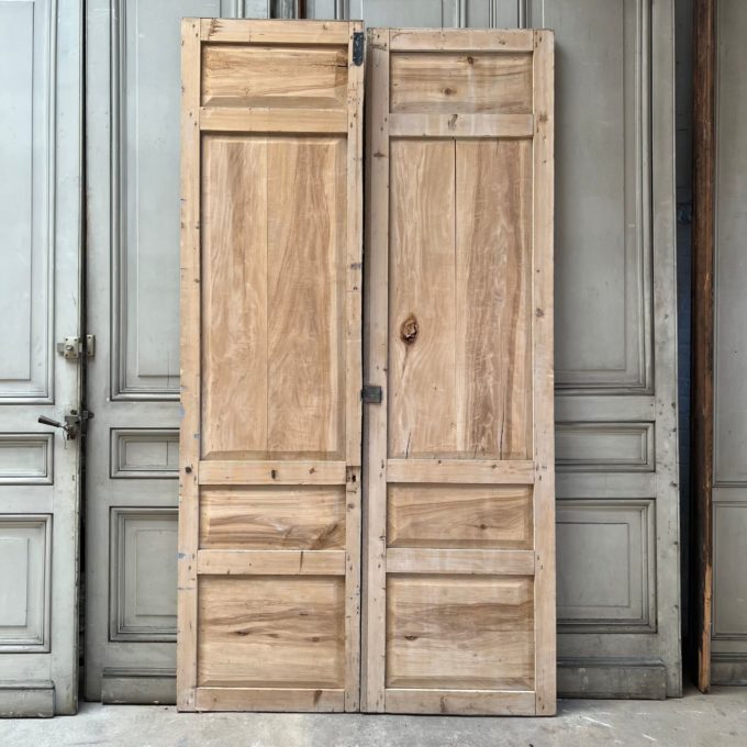 Stripped double cupboard door 143x264cm
